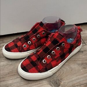 BLOWFISH Malibu Play Red Grand Canyon Buffalo Plaid Slip-On Shoes Womens Size 9
